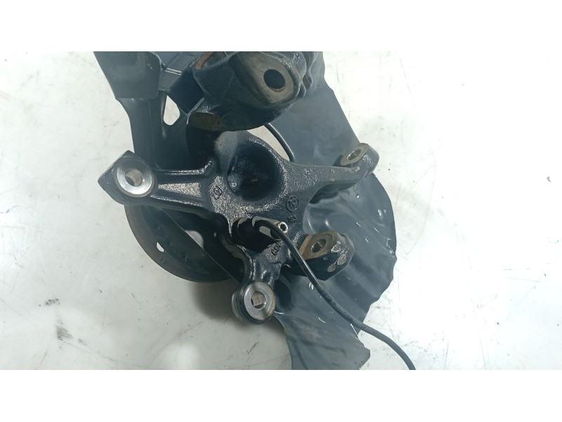 Recambio de mangueta delantera izquierda para bmw 3 (e46) 330 d referencia OEM IAM   