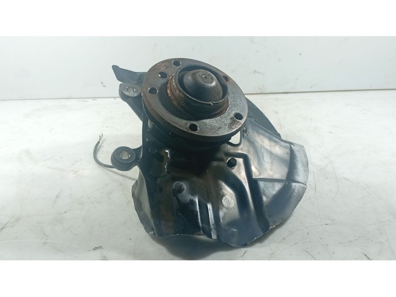 Recambio de mangueta delantera derecha para bmw 3 (e46) 330 d referencia OEM IAM   