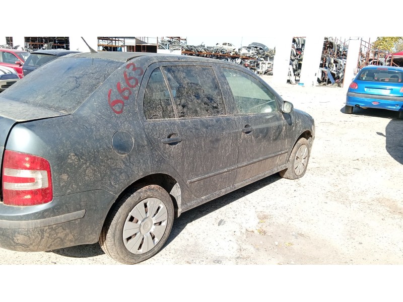 skoda fabia i sedán (6y3) del año 2007