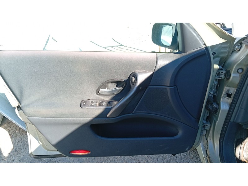 renault laguna ii (bg0/1_) del año 2004