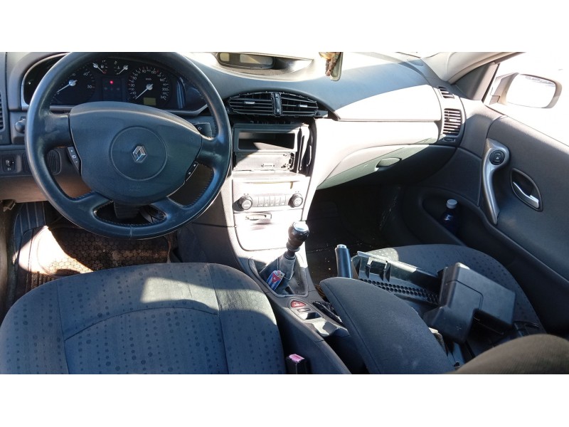 renault laguna ii (bg0/1_) del año 2004