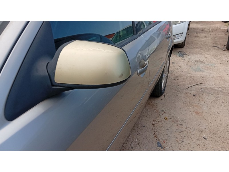 ford mondeo iii sedán (b4y) del año 2003