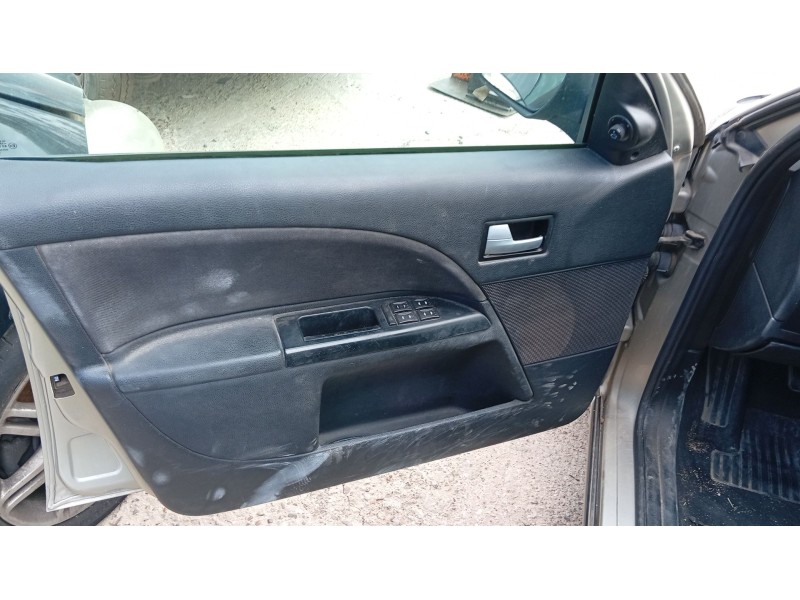ford mondeo iii sedán (b4y) del año 2003