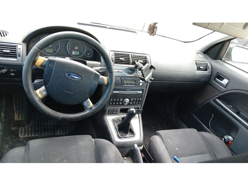 ford mondeo iii sedán (b4y) del año 2003