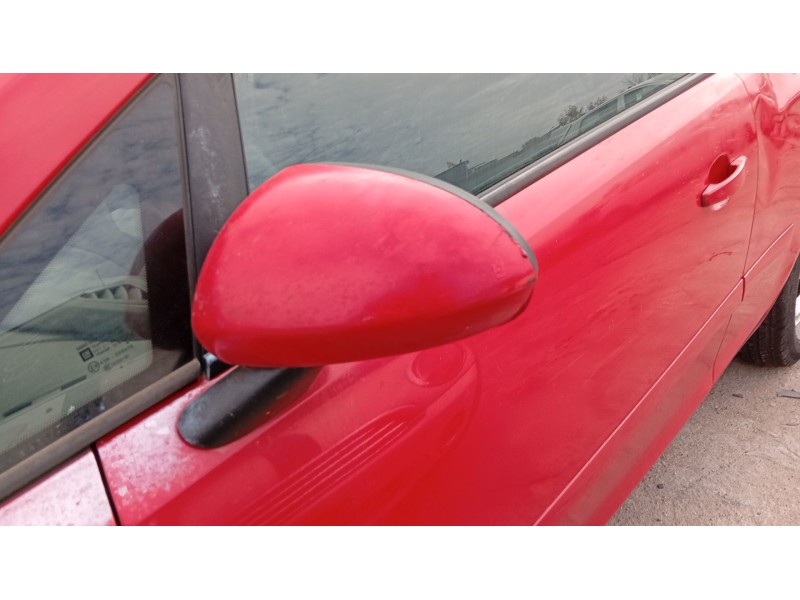 opel corsa d (s07) del año 2006