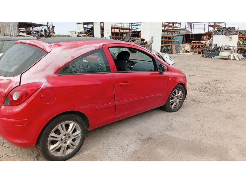 opel corsa d (s07) del año 2006