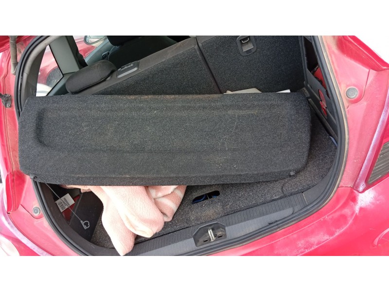 opel corsa d (s07) del año 2006