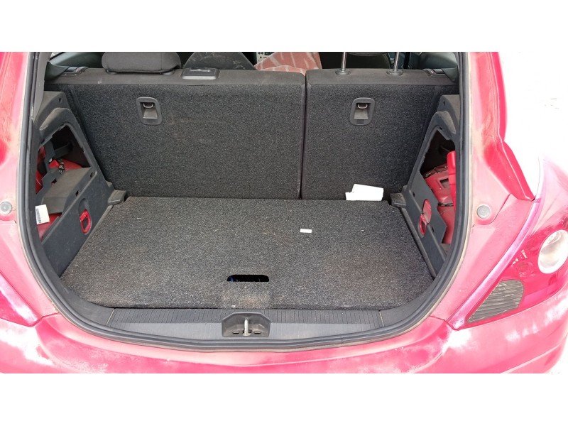 opel corsa d (s07) del año 2006