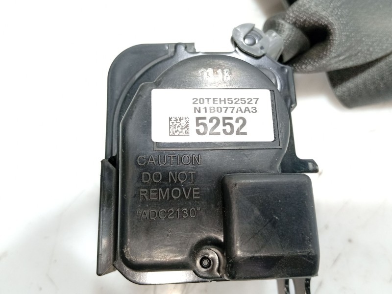 Recambio de cinturon seguridad trasero central para chevrolet spark 1.2 cat referencia OEM IAM   