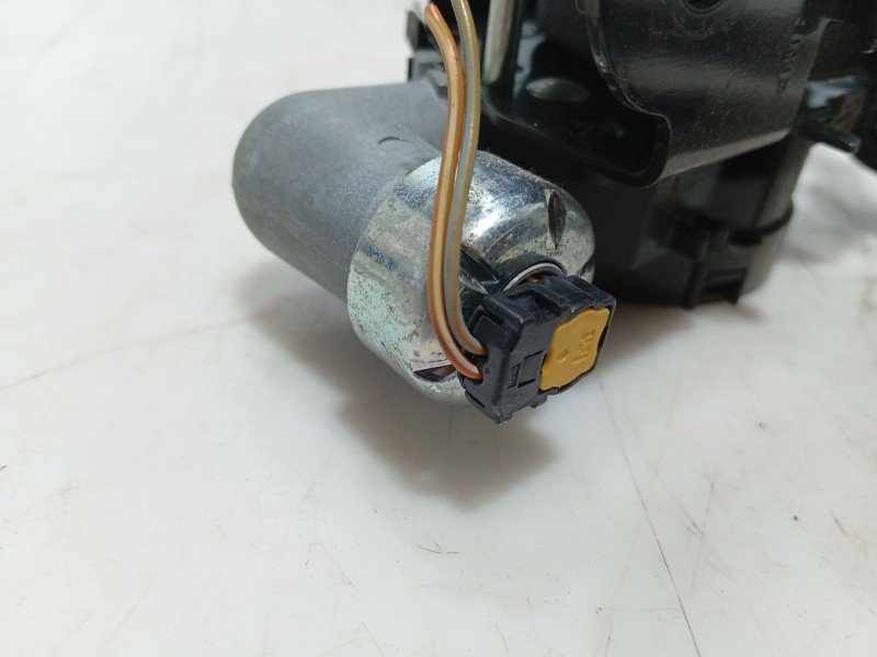 Recambio de cinturon seguridad delantero derecho para chevrolet spark 1.2 cat referencia OEM IAM   