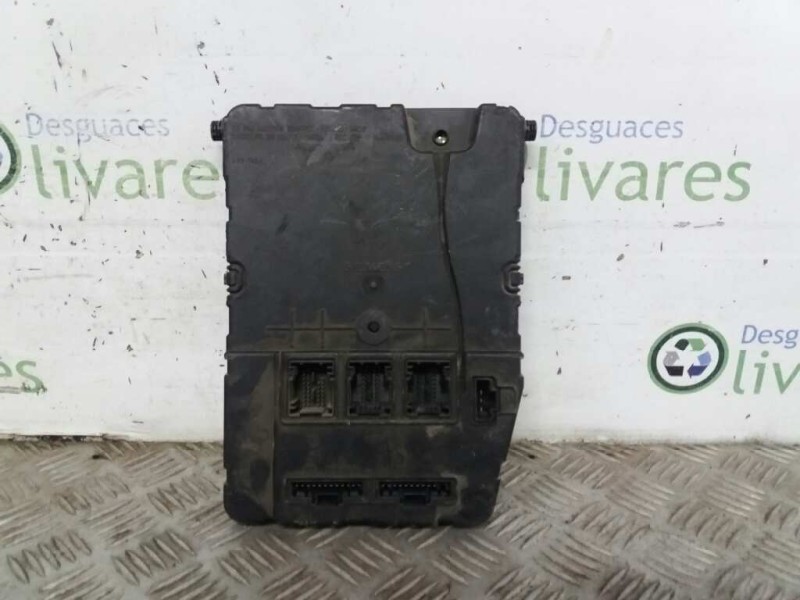 Recambio de caja reles / fusibles para renault megane ii classic berlina confort dynamique   |   12.03 - 12.05 | 2003 - 2005 | 1 Recambio de caja reles / fusibles para renault megane ii classic berlina confort dynamique   |   12.03 - 12.05 | 2003 - 2005 | 1