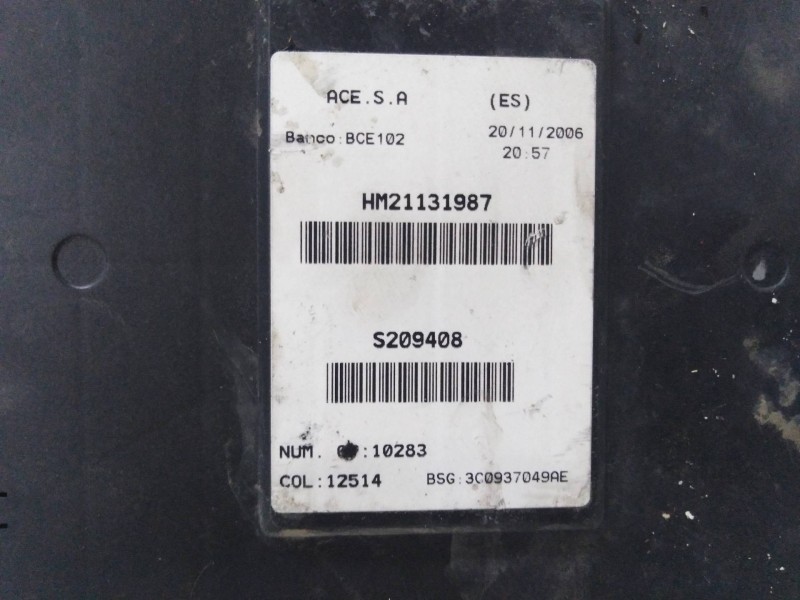 Recambio de caja reles / fusibles para seat toledo (5p2) sport   |   09.04 - 12.06 | 2004 - 2006 | 105 cv / 77 kw referencia OEM