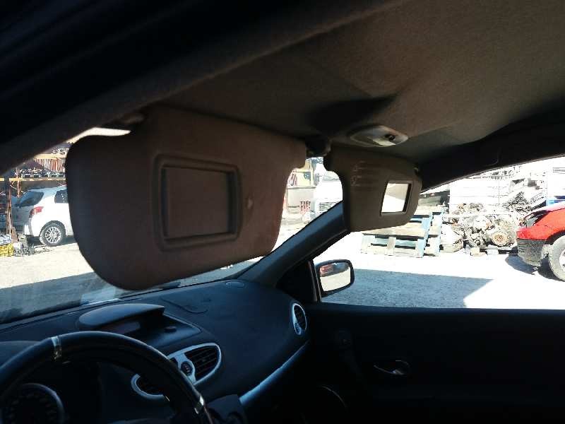 renault clio iii 1.5 dci diesel cat   |   0.05 - ... | 2005 | 86 cv / 63 kw del año 2005