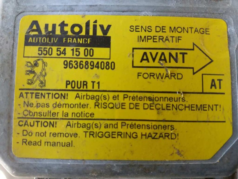 Recambio de centralita airbag para peugeot 206 berlina play station 2   |   11.01 - 12.03 | 2001 - 2003 | 90 cv / 66 kw referenc