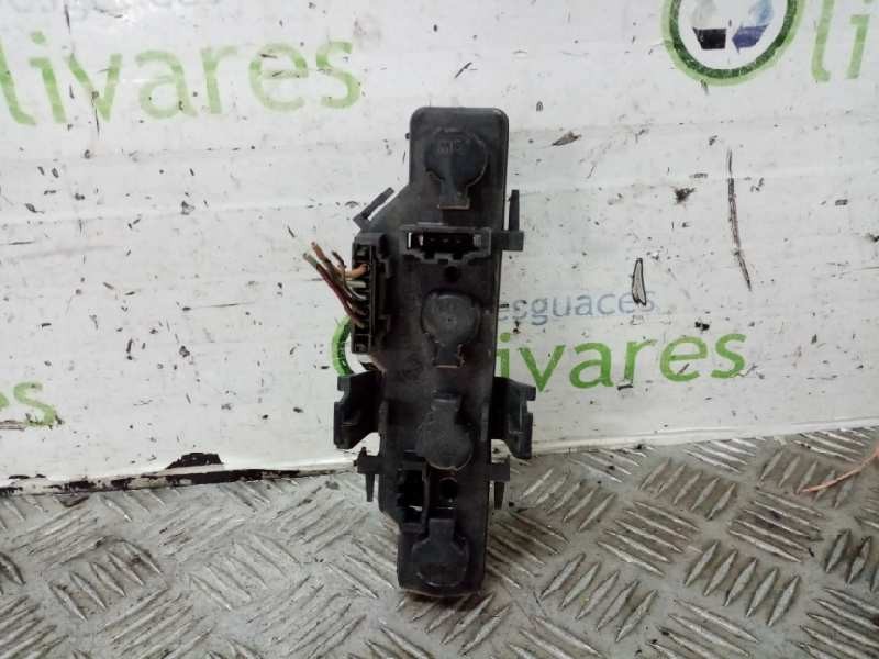 Recambio de portalamparas para  referencia OEM IAM  6N0945257B 