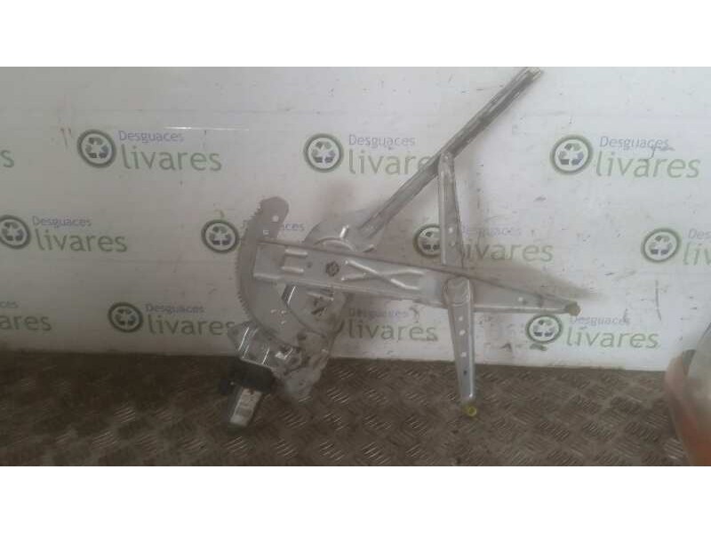 Recambio de elevalunas delantero derecho para renault kangoo (f/kc0) alize   |   12.97 - 12.02 | 1997 - 2002 | 64 cv / 47 kw ref