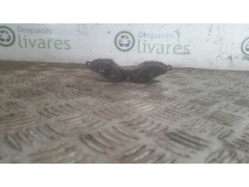 Recambio de salpicadero para opel corsa c club   |   08.00 - 12.03 | 2000 - 2003 | 75 cv / 55 kw referencia OEM IAM YS4T19AS45BA