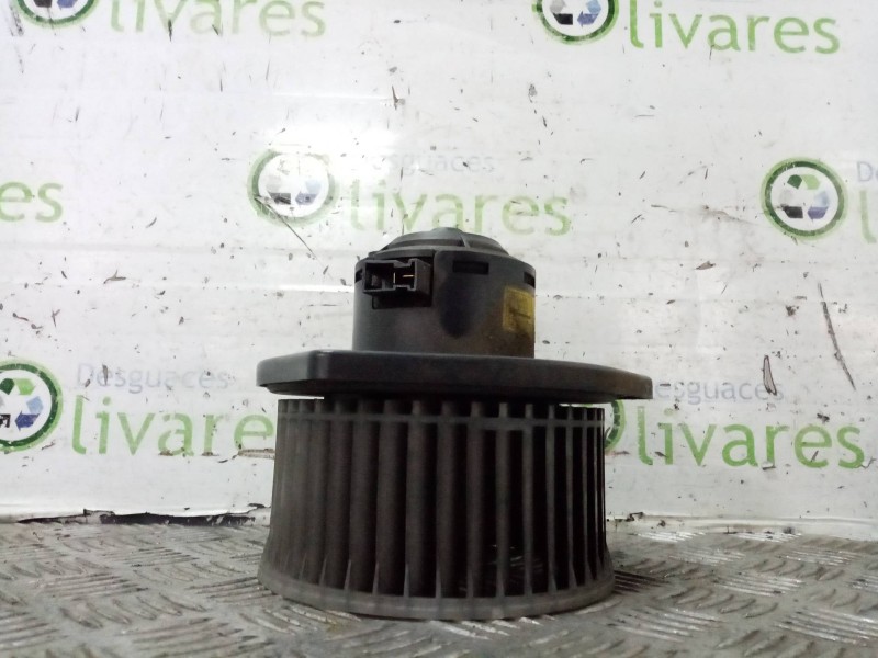 Recambio de ventilador calefaccion para ssangyong rodius 2.7 turbodiesel cat   |   0.05 - ... | 2005 | 163 cv / 120 kw referenci