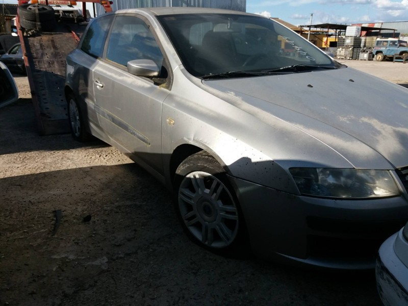 fiat stilo (192) 1.9 jtd cat   |   0.01 - ... | 2001 | 116 cv / 85 kw del año 2001