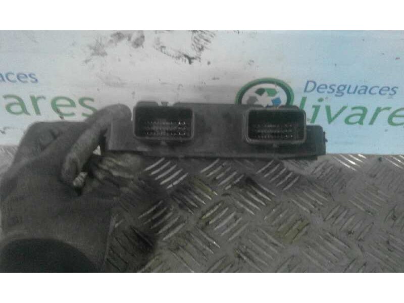 Recambio de no identificado para peugeot 206 berlina 1.9 diesel   |   0.98 - ... | 1998 | 69 cv / 51 kw referencia OEM IAM  9639