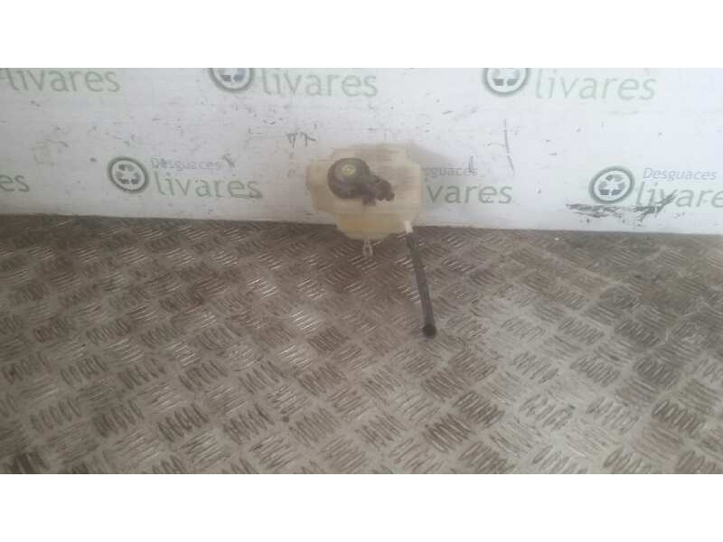 Recambio de deposito servo para seat leon (1p1) reference   |   05.05 - 12.10 | 2005 - 2010 | 105 cv / 77 kw referencia OEM IAM 