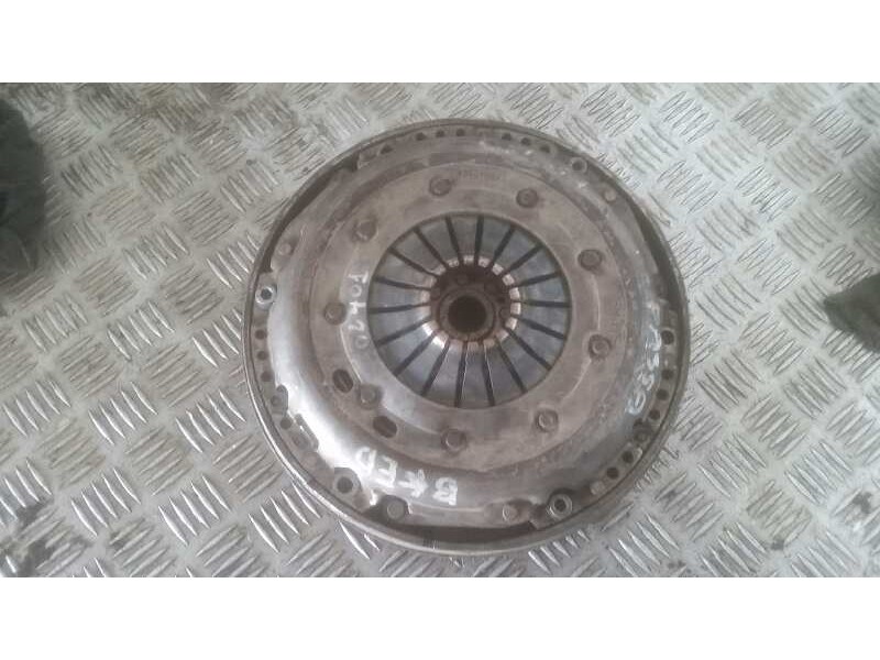 Recambio de kit embrague para audi a4 berlina (8e) 1.9 tdi   |   11.04 - 12.07 | 2004 - 2007 | 116 cv / 85 kw referencia OEM IAM