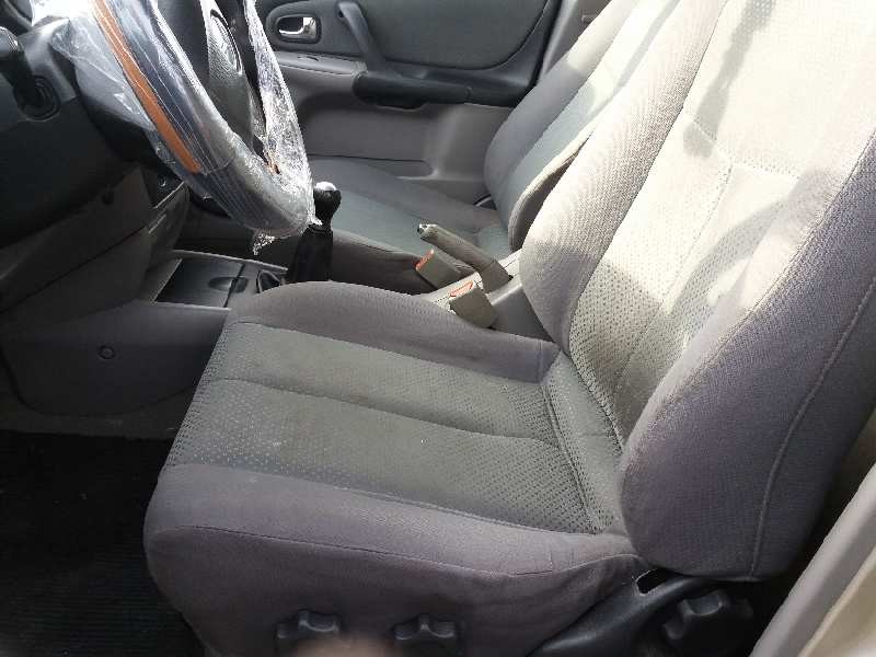 mazda 323 berl. f/s (bj) 1.6 f active   |   12.00 - 12.03 | 2000 - 2003 | 95 cv / 70 kw del año 2000