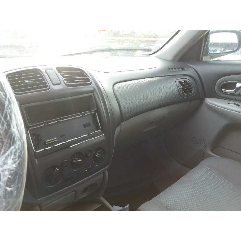 mazda 323 berl. f/s (bj) 1.6 f active   |   12.00 - 12.03 | 2000 - 2003 | 95 cv / 70 kw del año 2000