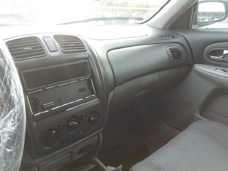 mazda 323 berl. f/s (bj) 1.6 f active   |   12.00 - 12.03 | 2000 - 2003 | 95 cv / 70 kw del año 2000