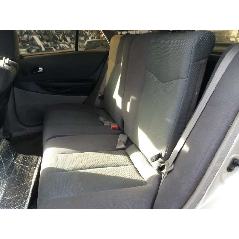 mazda 323 berl. f/s (bj) 1.6 f active   |   12.00 - 12.03 | 2000 - 2003 | 95 cv / 70 kw del año 2000