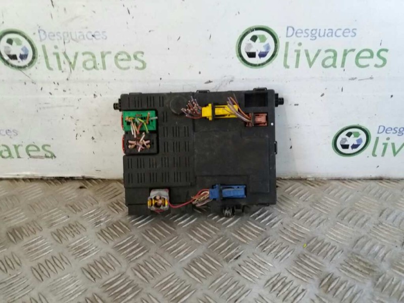 Recambio de caja reles / fusibles para peugeot partner (s1) combispace   |   07.96 - 12.02 | 1996 - 2002 | 69 cv / 51 kw referen Recambio de caja reles / fusibles para peugeot partner (s1) combispace   |   07.96 - 12.02 | 1996 - 2002 | 69 cv / 51 kw referen