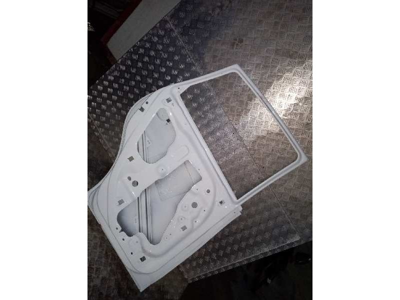 Recambio de puerta trasera izquierda para  referencia OEM IAM   