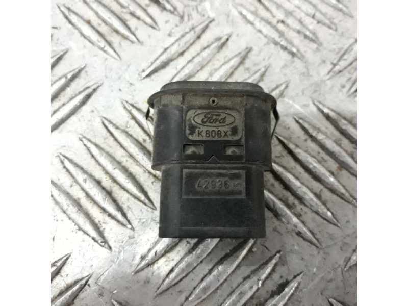 Recambio de mando elevalunas trasero derecho para  referencia OEM IAM 93BG14529AA  