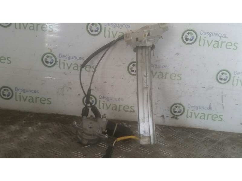 Recambio de elevalunas trasero izquierdo para kia shuma ii 1.6 cat   |   0.00 - ... | 2000 | 102 cv / 75 kw referencia OEM IAM W