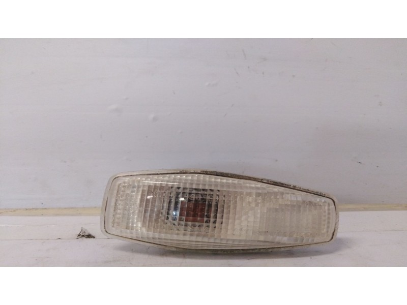 Recambio de piloto lateral izquierdo para  referencia OEM IAM   