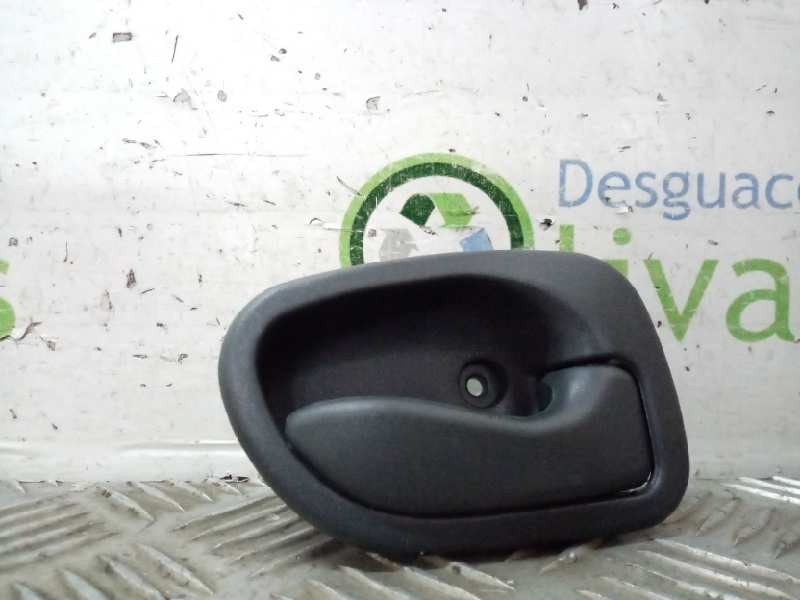 Recambio de maneta interior delantera derecha para  referencia OEM IAM   