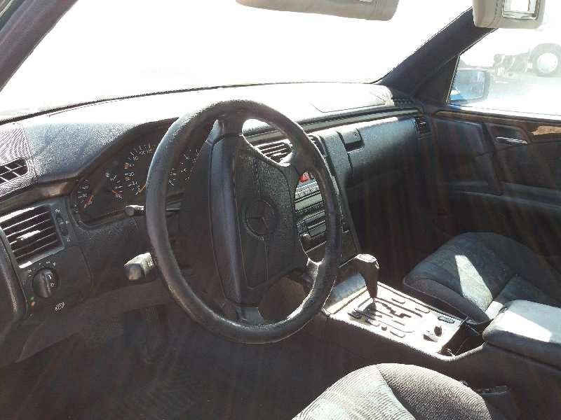 mercedes clase e (w210) berlina diesel 2.9 turbodiesel cat   |   0.95 - 0.02 | 1995 - 2002 | 129 cv / 95 kw del año 1995 mercedes clase e (w210) berlina diesel 2.9 turbodiesel cat   |   0.95 - 0.02 | 1995 - 2002 | 129 cv / 95 kw del año 1995