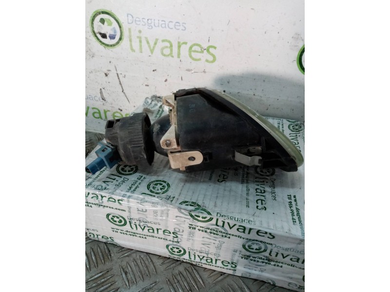 Recambio de faro antiniebla derecho para  referencia OEM IAM 147110  