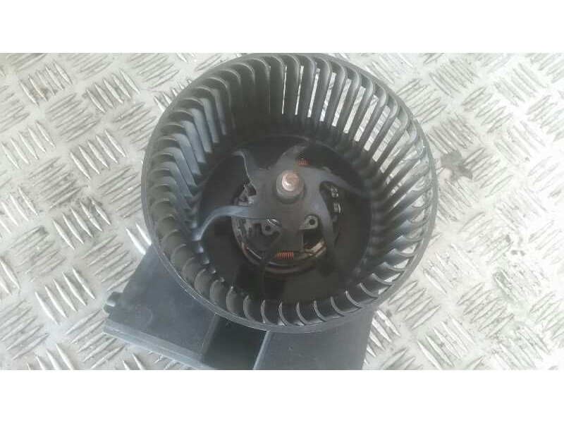 Recambio de motor calefaccion para skoda octavia berlina (1u2) ambiente   |   08.00 - 12.04 | 2000 - 2004 | 90 cv / 66 kw refere Recambio de motor calefaccion para skoda octavia berlina (1u2) ambiente   |   08.00 - 12.04 | 2000 - 2004 | 90 cv / 66 kw refere