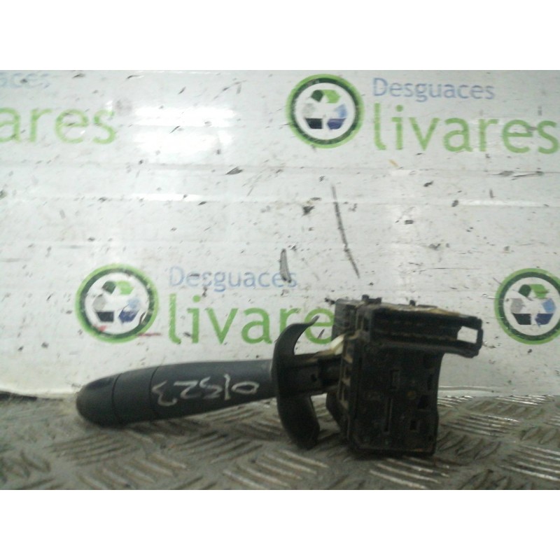 Recambio de mando limpia para renault kangoo (f/kc0) expression 4x4   |   07.03 - 12.05 | 2003 - 2005 | 84 cv / 62 kw referencia Recambio de mando limpia para renault kangoo (f/kc0) expression 4x4   |   07.03 - 12.05 | 2003 - 2005 | 84 cv / 62 kw referencia