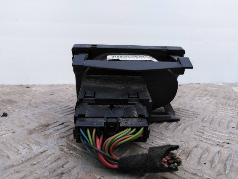 Recambio de mando luces para ford mondeo berlina (ge) trend   |   08.02 - 12.03 | 2002 - 2003 | 116 cv / 85 kw referencia OEM IA