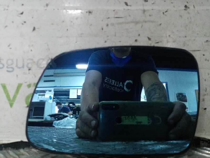 Recambio de cristal retrovisor izquierdo para  referencia OEM IAM  31546521 