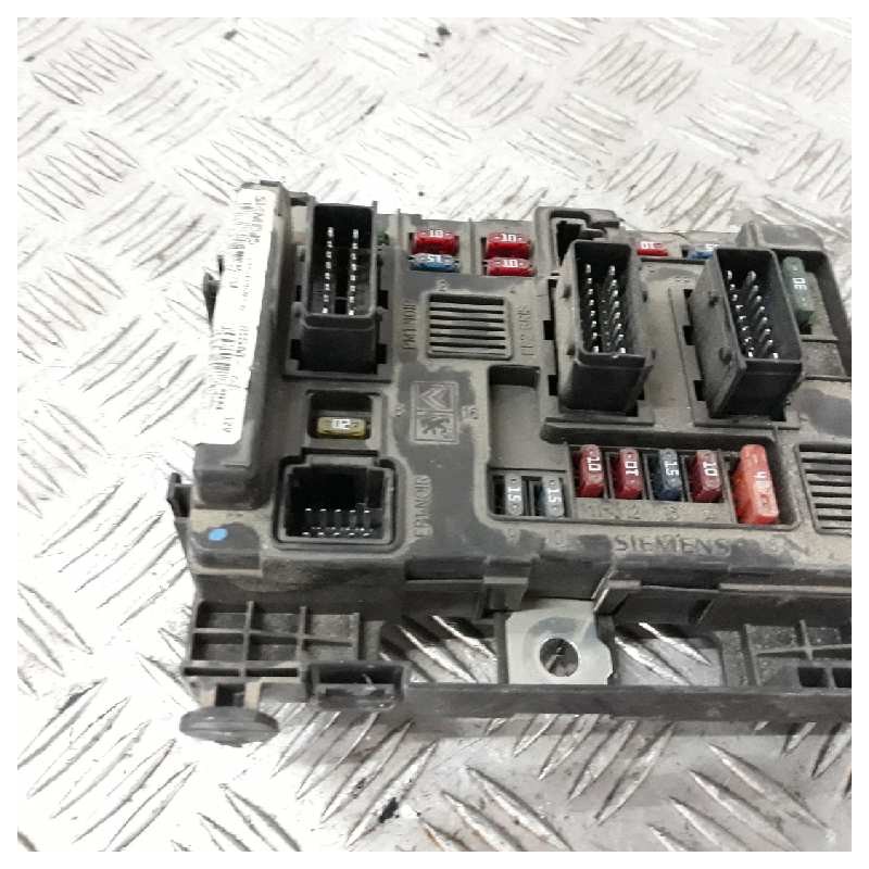 Recambio de caja reles / fusibles para  referencia OEM IAM  9643498880 0 