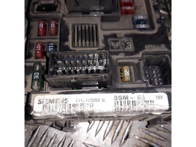 Recambio de caja reles / fusibles para  referencia OEM IAM  9643498880 0 