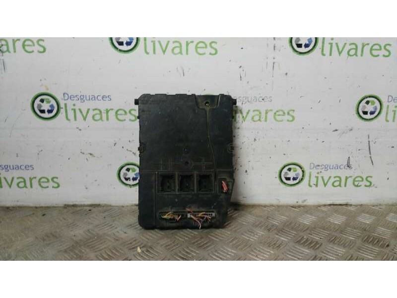 Recambio de caja reles / fusibles para renault megane ii classic berlina    |   0.03 - ... | 2003 referencia OEM IAM 8200306434 