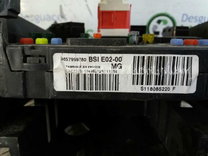 Recambio de caja reles / fusibles para peugeot 206 berlina x-line   |   10.02 - 12.03 | 2002 - 2003 | 69 cv / 51 kw referencia O