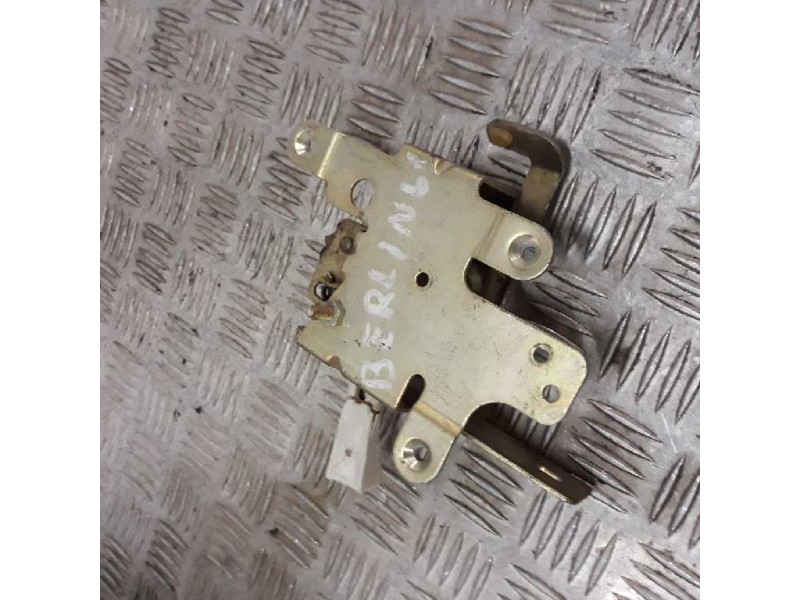 Recambio de cerradura maletero / porton para  referencia OEM IAM   