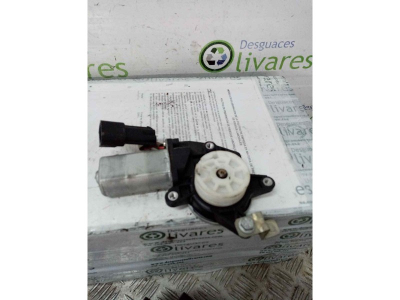 Recambio de motor elevalunas delantero izquierdo para fiat linea (110)    |   0.07 - ... | 2007 referencia OEM IAM   