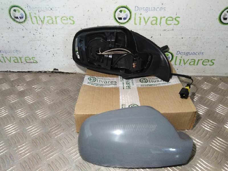 Recambio de retrovisor derecho para  referencia OEM IAM 24546054  
