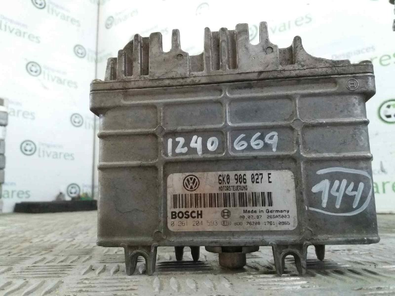 Recambio de centralita motor uce para seat ibiza (6k) 1.4   |   0.93 - ... | 1993 | 60 cv / 44 kw referencia OEM IAM 0261204593 